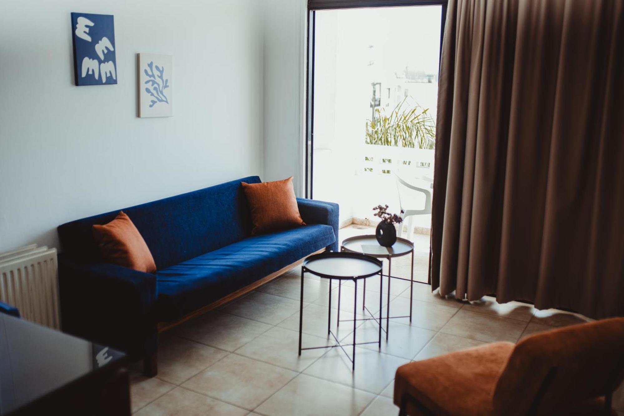 Ovis Hotel Apartments Agia Napa Buitenkant foto